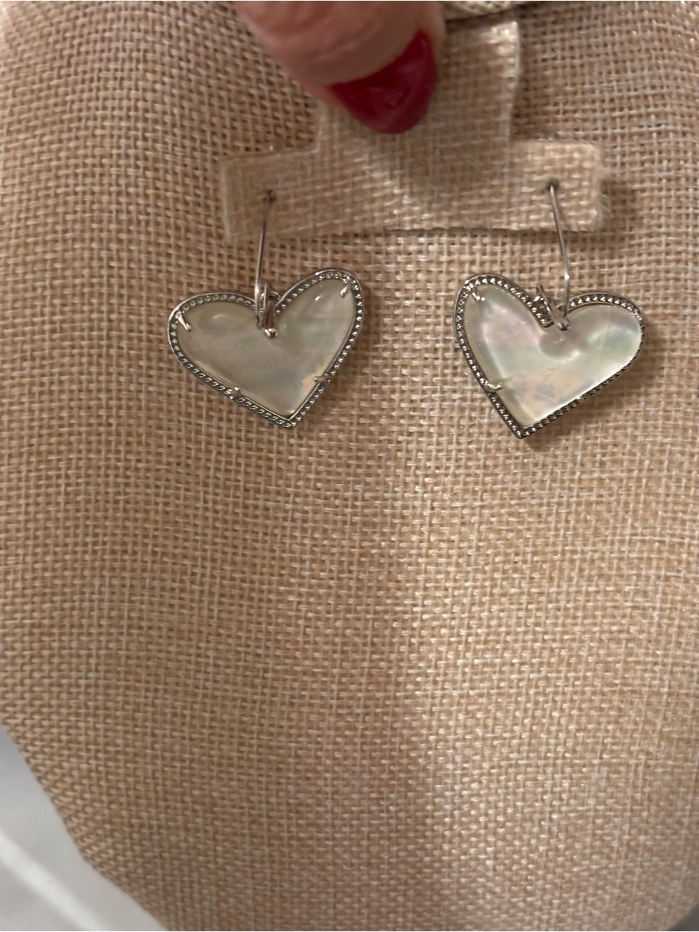 Kendra Scott Iridescent White Mother-of-Pearl Heart Drop Earrings